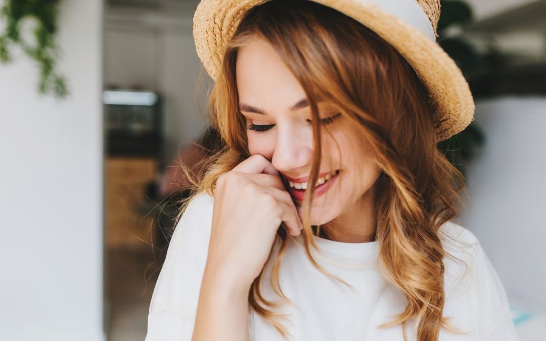 How to Overcome Shyness Today: 10 Easy Tips